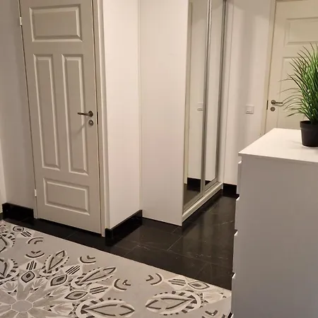 Upea Kattohuoneisto! Sauna Ilmastointi Sekae 55